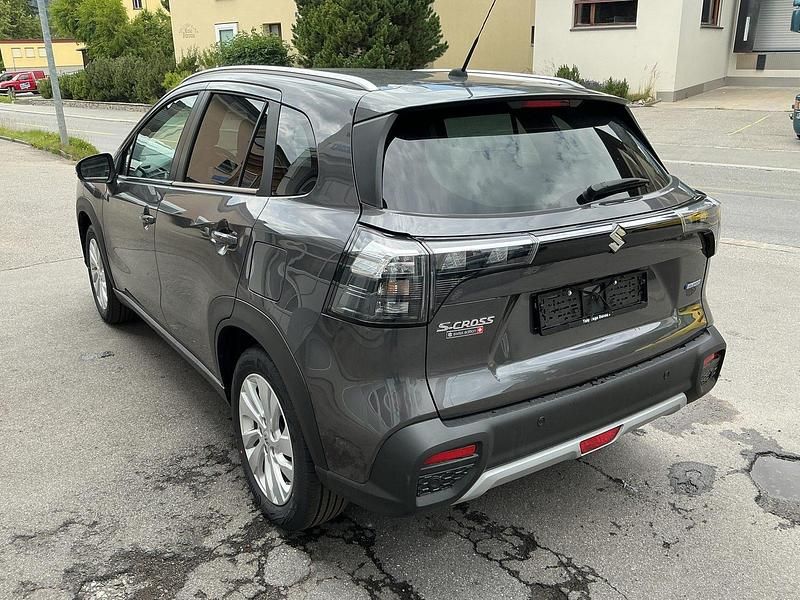Neu Suzuki SX4 S-Cross 129 PS (94 kW) 2025 Anthrazit SUV