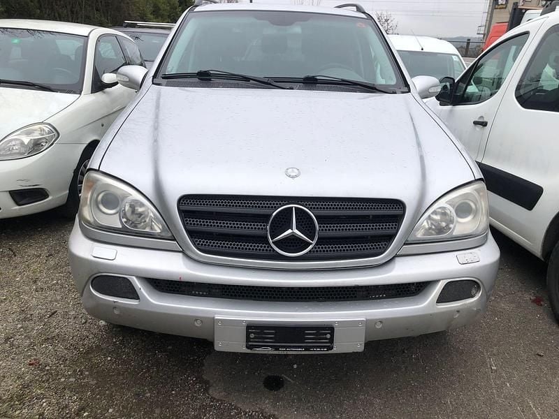 Gebraucht 2004 Mercedes ML270 SUV | CHF 2’490 - Bild 1/4