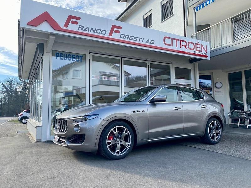 Gebraucht Maserati Levante 275 PS (202 kW) 2016 Grau SUV