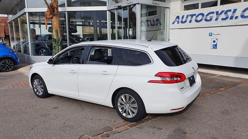 Gebraucht Peugeot 308 130 PS (95 kW) 2020 Kombi
