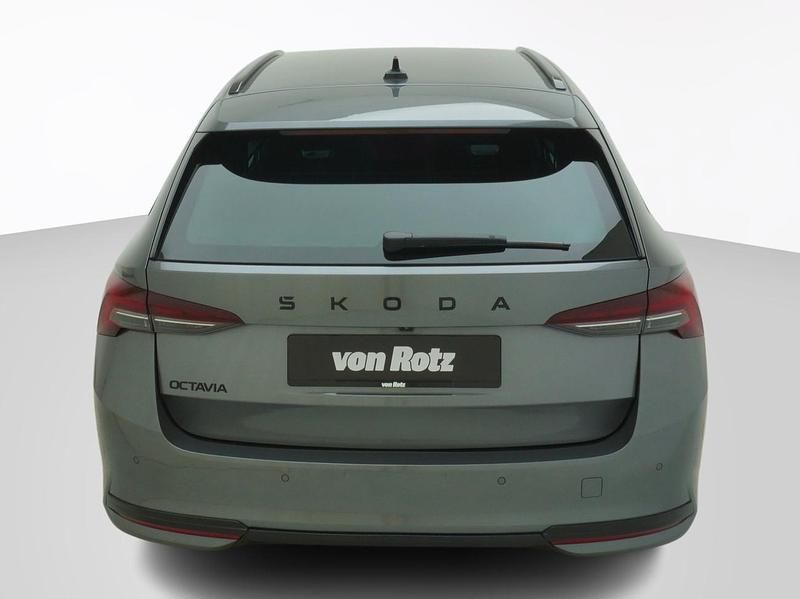Neu Skoda Octavia SportLine 150 PS (110 kW) 2025 Schwarz Kombi