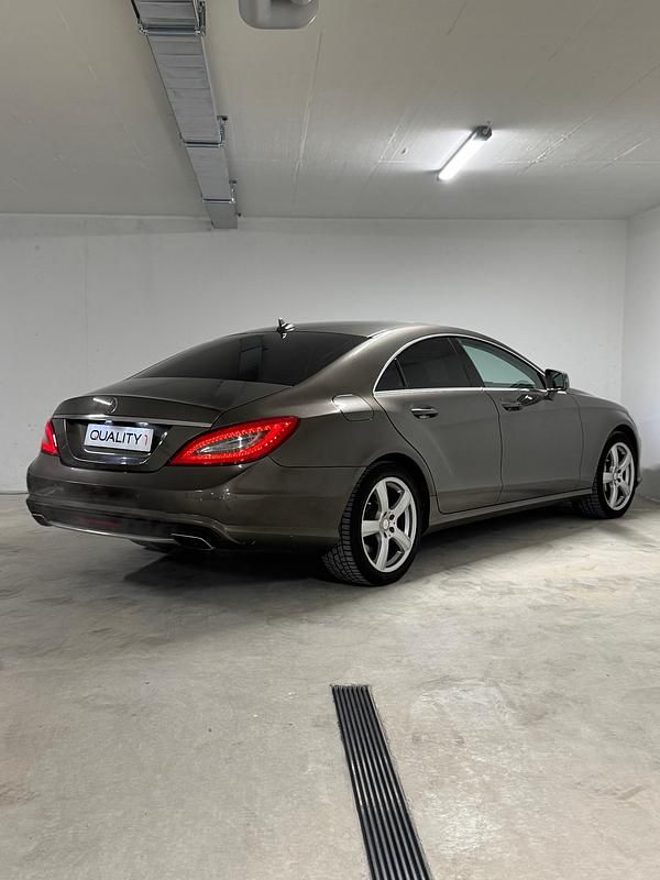Gebraucht Mercedes CLS500 408 PS (300 kW) 2012
