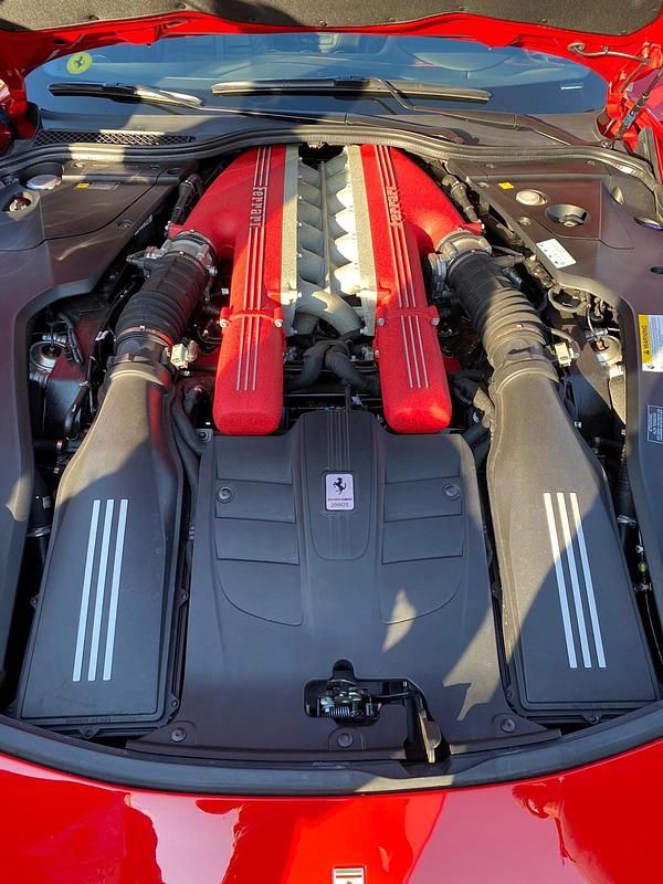 Gebraucht Ferrari F12 736 PS (541 kW) 2015 Coupé