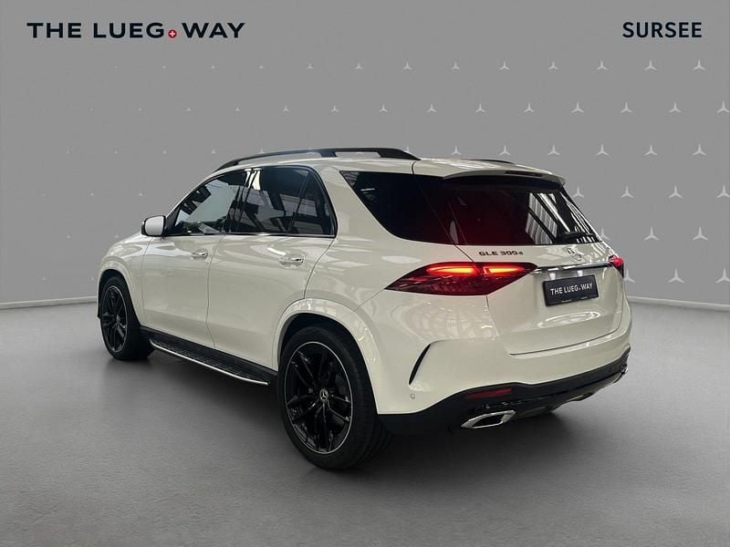 Neu Mercedes GLE300 269 PS (197 kW) 2025 Weiss SUV