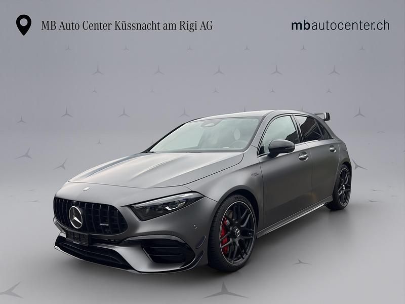 Grau Neu 2025 Mercedes A45 AMG AMG Limousine | CHF 92’900 (Teuer) - Bild 1/4