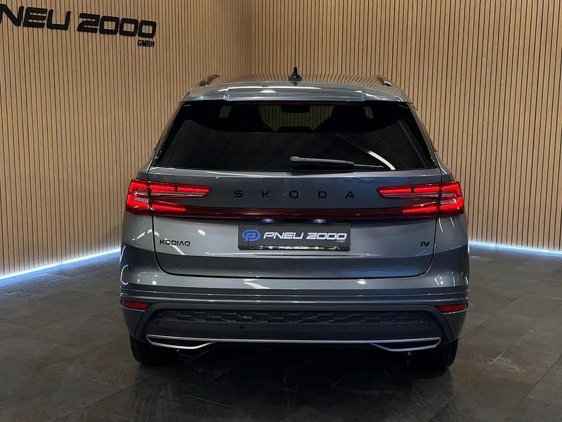 Neu Skoda Kodiaq SportLine 204 PS (150 kW) 2026 Gray SUV