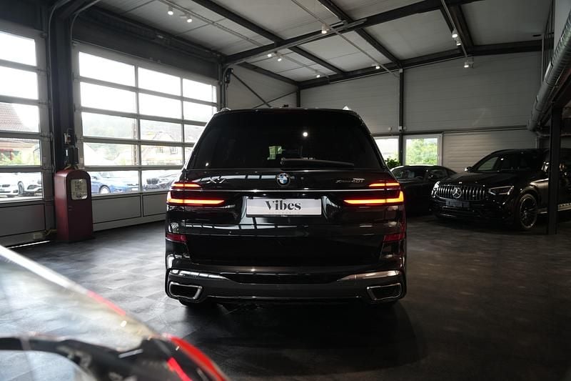 Gebraucht BMW X7 M Sport 380 PS (279 kW) 2023 SUV