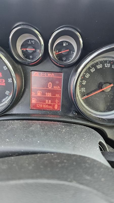 Gebraucht Opel Astra 110 PS (80 kW) 2012 Kombi