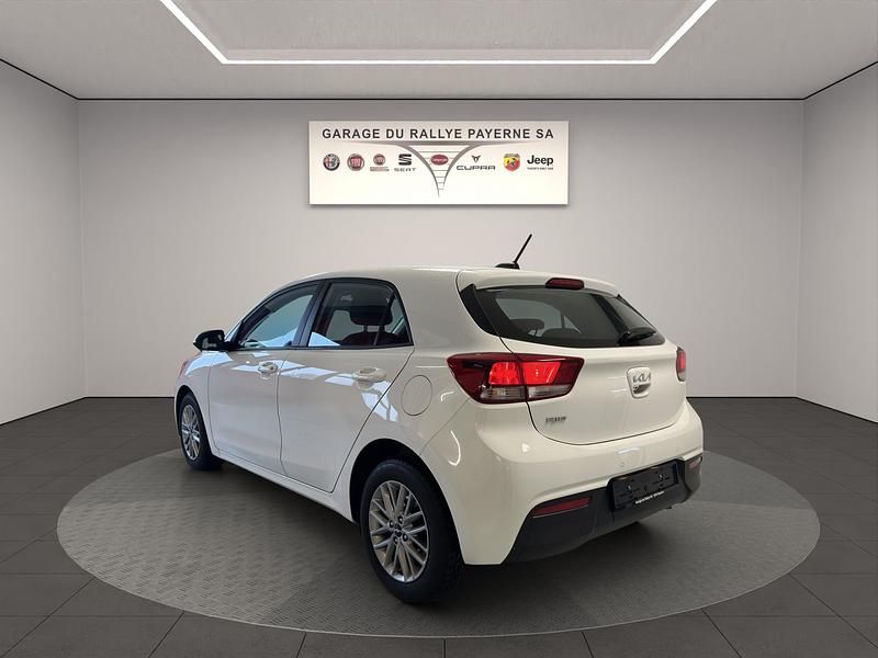 Gebraucht Kia Rio 100 PS (73 kW) 2023 Weiss Kleinwagen