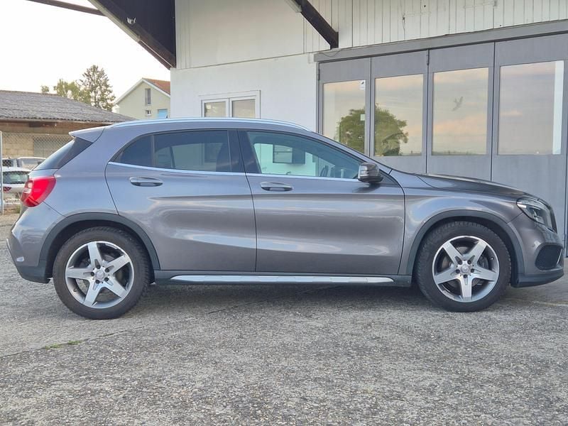 Gebraucht Mercedes GLA250 AMG line 211 PS (155 kW) 2014 SUV