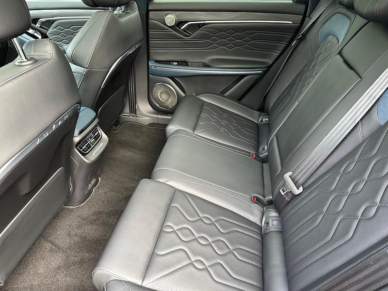 Gebraucht Voyah Free 359 kW (489 PS) 2023 SUV