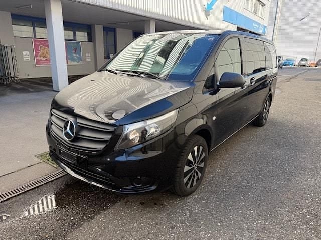 Gebraucht Mercedes Vito 163 PS (119 kW) 2024 Van