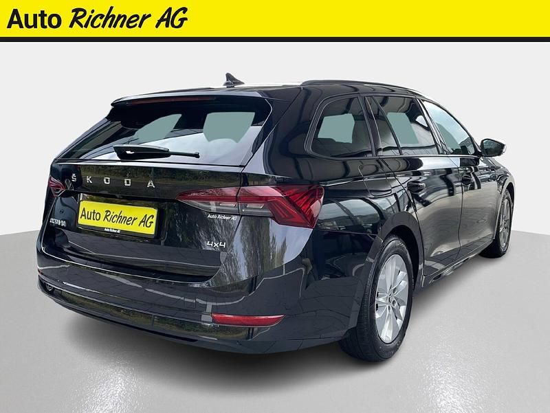 Gebraucht Skoda Octavia Ambition 150 PS (110 kW) 2022 Schwarz Kombi