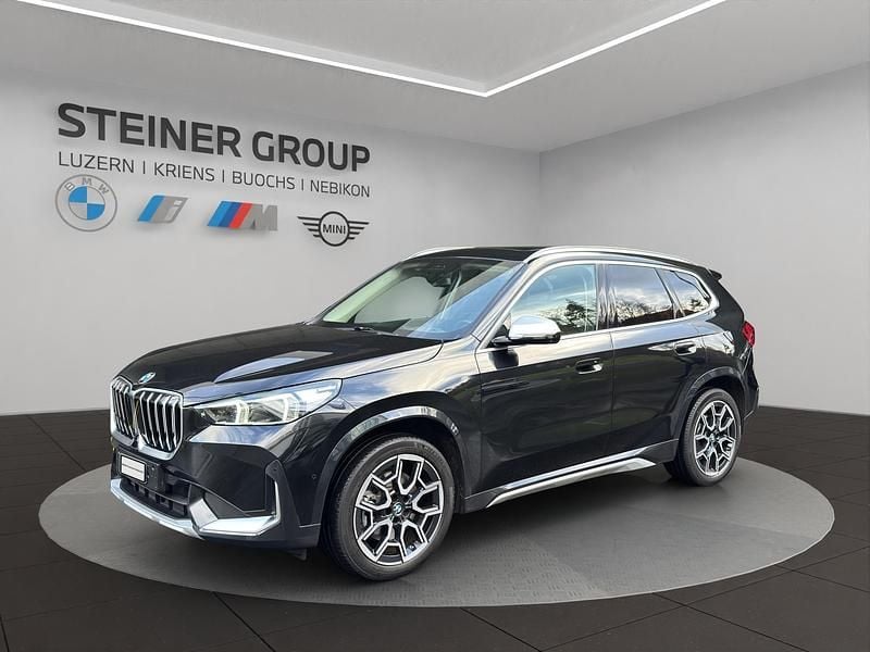 Schwarz Gebraucht 2022 BMW X1 xLine SUV | CHF 41’900 (Teuer) - Bild 1/4