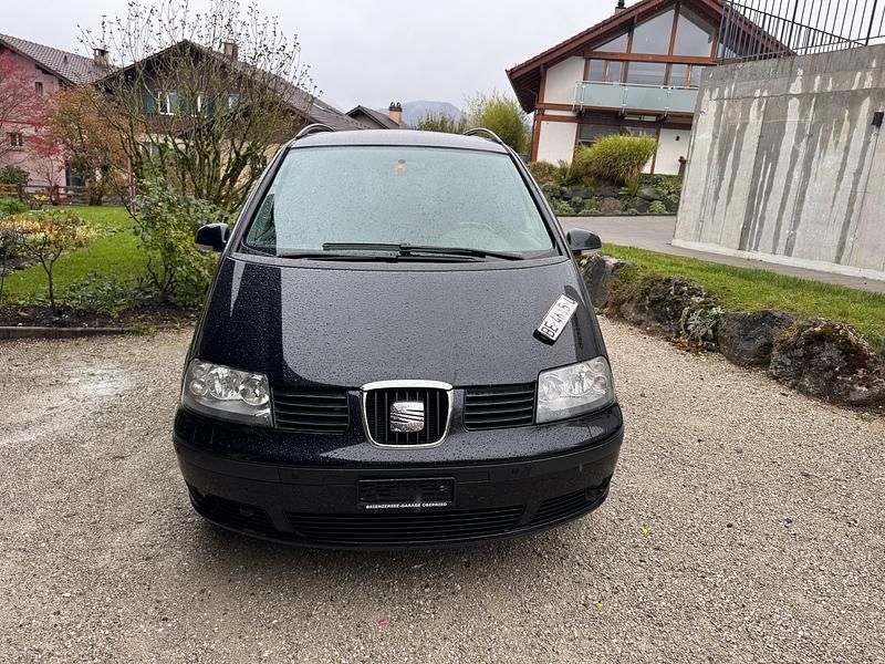 Gebraucht 2010 Seat Alhambra Reference Van / Kleinbus | CHF 1’999 (Superpreis) - Bild 1/4