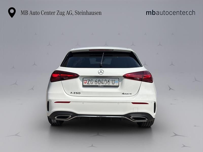 Neu Mercedes A250 AMG line 238 PS (175 kW) 2025 Weiss Limousine