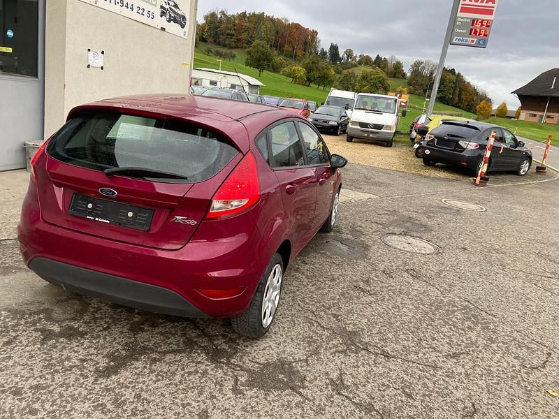 Gebraucht Ford Fiesta Trend 82 PS (60 kW) 2009 Kleinwagen