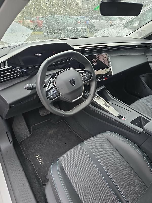 Gebraucht Peugeot 308 SW Allure 130 PS (95 kW) 2022 Kombi