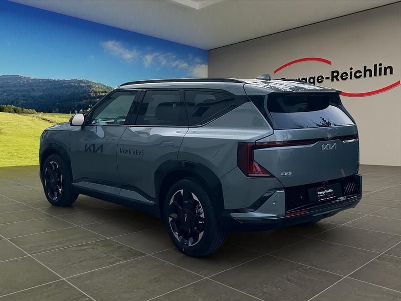 Neu Kia EV5 GT-Line 159 kW (217 PS) 2026 Grün SUV