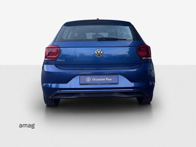 Gebraucht VW Polo Trendline 95 PS (69 kW) 2018 Reef blue metallic Kleinwagen