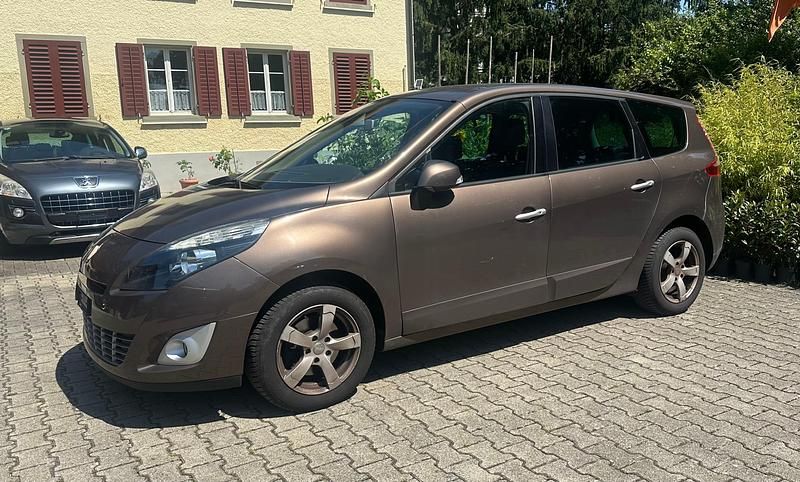 Gebraucht Renault Grand Scénic III Expression 131 PS (96 kW) 2011 Van / Kleinbus