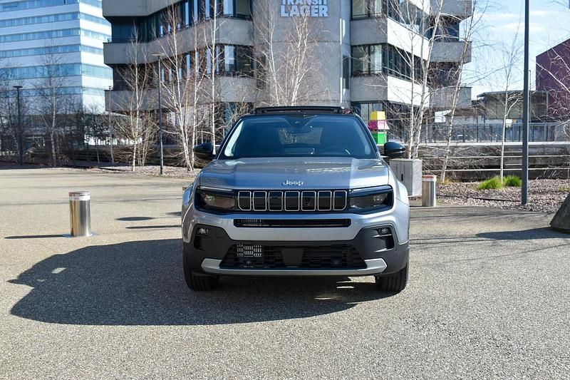 Neu 2025 Jeep Avenger Summit SUV | CHF 35’190 (Teuer) - Bild 1/4