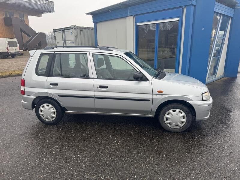Gebraucht Mazda Demio 72 PS (52 kW) 1999 Kleinwagen