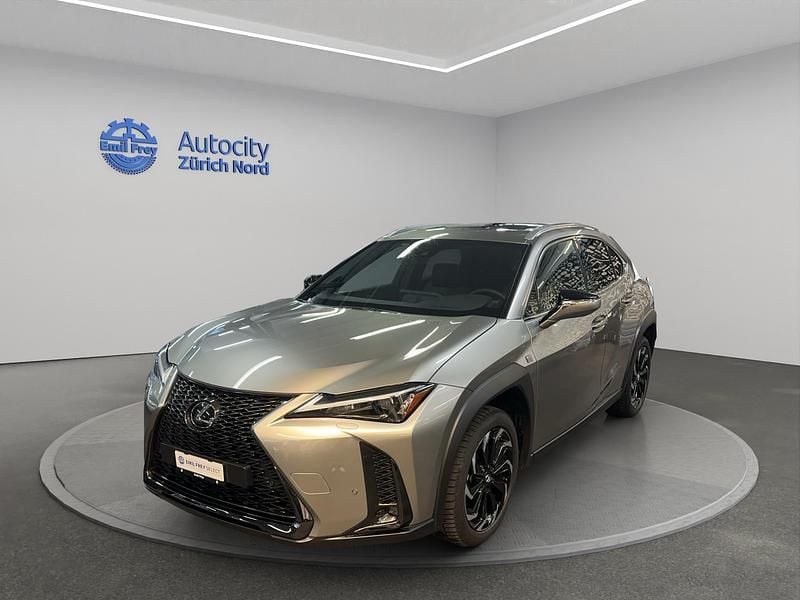 Gebraucht 2024 Lexus UX 250h SUV | CHF 34’990 (Guter Preis) - Bild 1/4