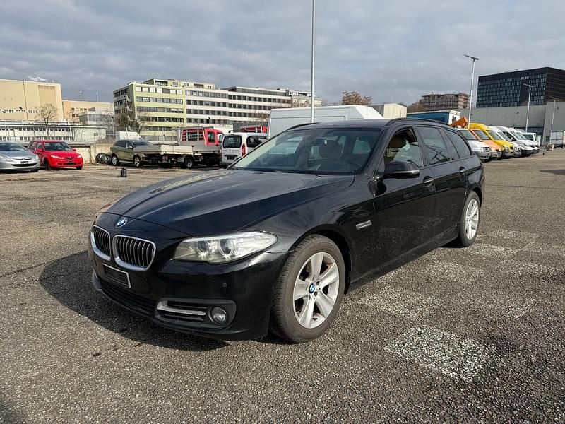 Gebraucht BMW 520 Luxury Line 184 PS (135 kW) 2014 Kombi
