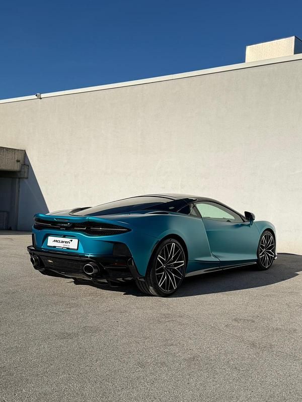 Neu McLaren GTS 2025 Coupé