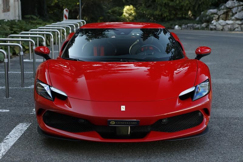 Gebraucht Ferrari 296 830 PS (610 kW) 2024 Coupé