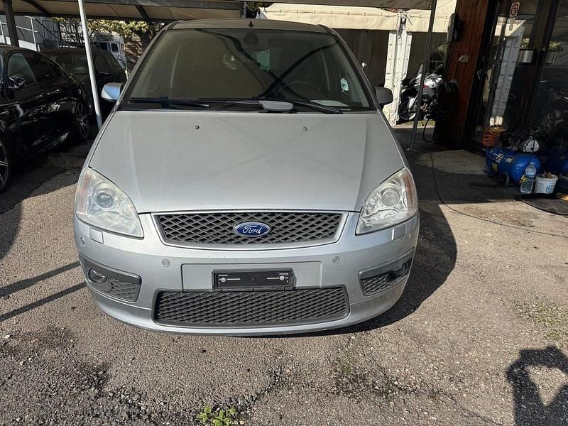 Gebraucht 2004 Ford C-MAX Ghia Van / Kleinbus | CHF 2’500 (Teuer) - Bild 1/4
