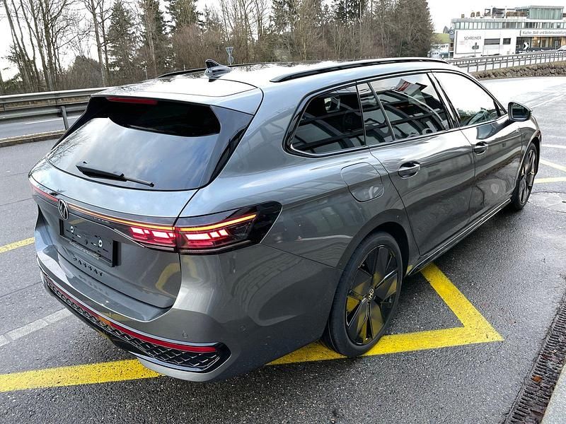 Neu VW Passat R-line 193 PS (141 kW) 2026 Kombi