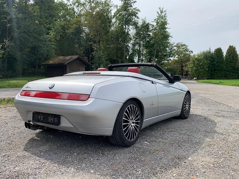 Gebraucht Alfa Romeo Spider 150 PS (110 kW) 2004 Cabrio