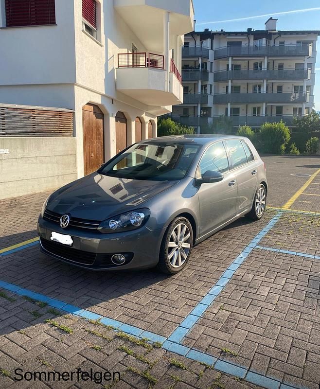 Gebraucht VW Golf VI Highline 122 PS (89 kW) 2010 Kleinwagen