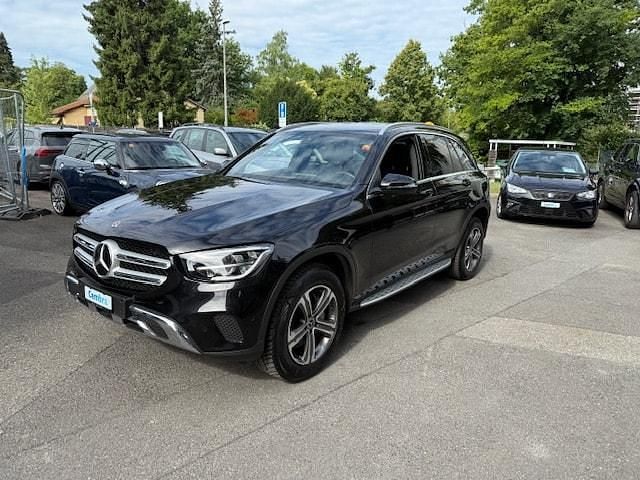Gebraucht Mercedes GLC200 197 PS (144 kW) 2019 SUV