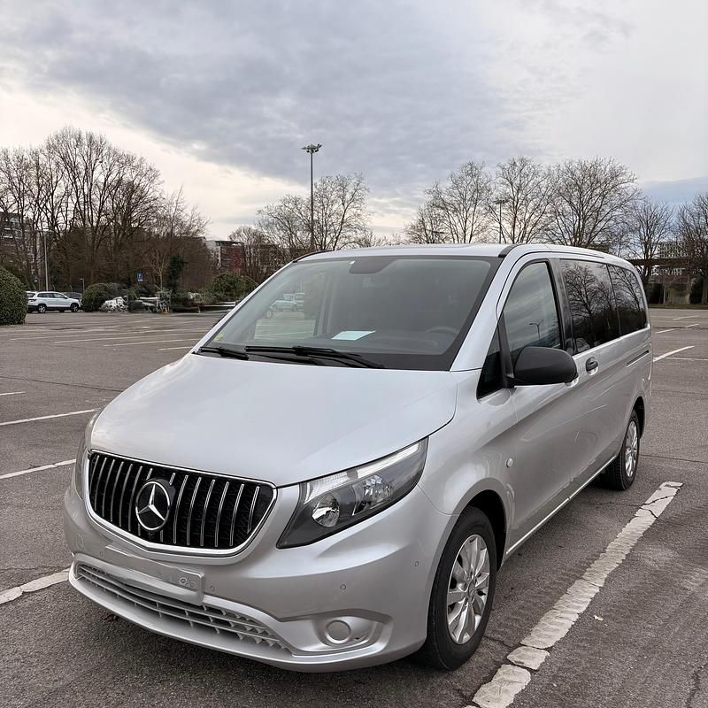 Gebraucht Mercedes Vito 163 PS (119 kW) 2015 Van