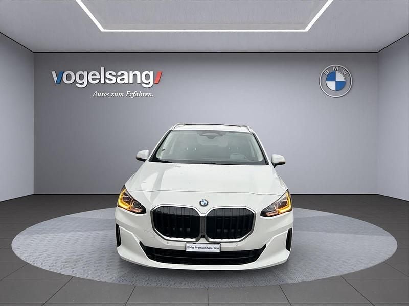 Gebraucht BMW 223 Active Tourer Performance 197 PS (144 kW) 2023 Weiss Van / Kleinbus