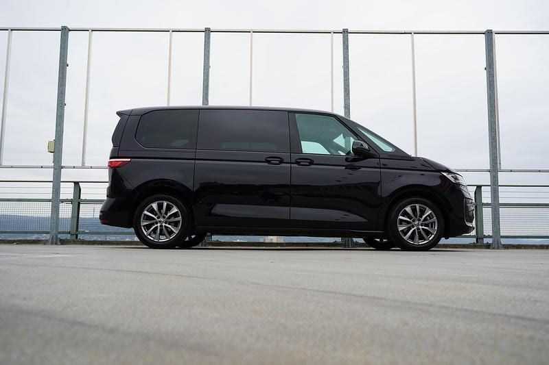 Gebraucht VW Multivan Life 204 PS (150 kW) 2023 Van