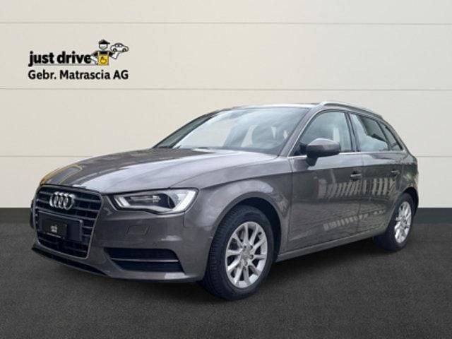 Gebraucht Audi A3 Ambiente 180 PS (132 kW) 2014 Limousine