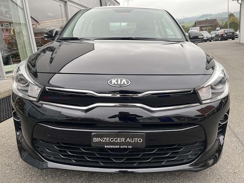 Schwarz Gebraucht 2020 Kia Rio Limousine | CHF 14’900 (Etwas zu teuer) - Bild 1/4