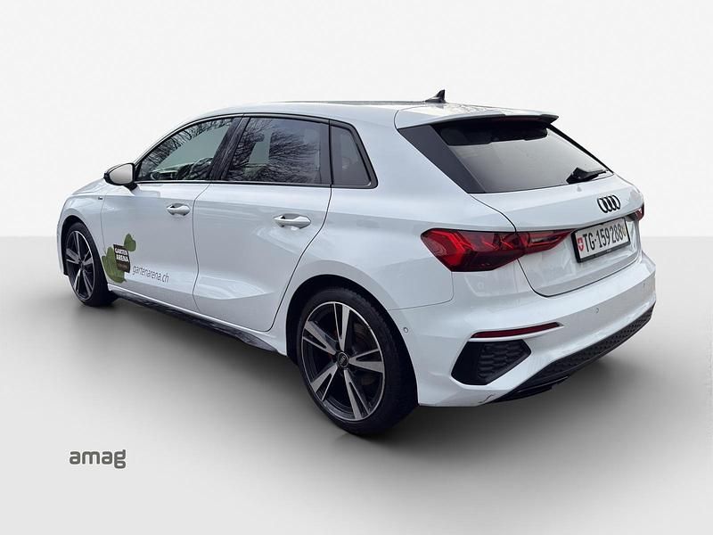 Gebraucht Audi A3 Sportback e-tron 150 PS (110 kW) 2022 Kleinwagen