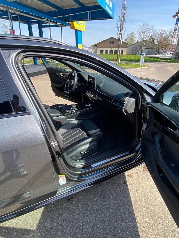 Gebraucht Audi A4 S-Line 190 PS (139 kW) 2020 Kombi