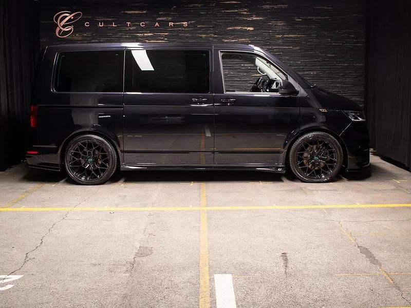 Schwarz Gebraucht 2025 VW Multivan Comfortline Van | CHF 73’750 (Teuer) - Bild 1/4