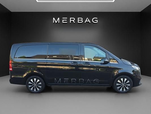 Gebraucht Mercedes V250 Avantgarde 190 PS (139 kW) 2024 Schwarz Van / Kleinbus