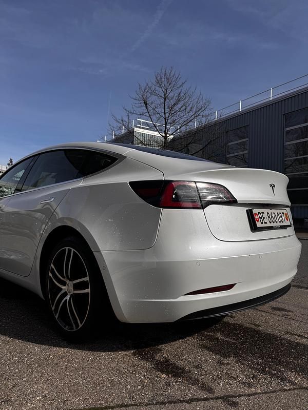 Gebraucht Tesla Model 3 339 kW (462 PS) 2019 Limousine