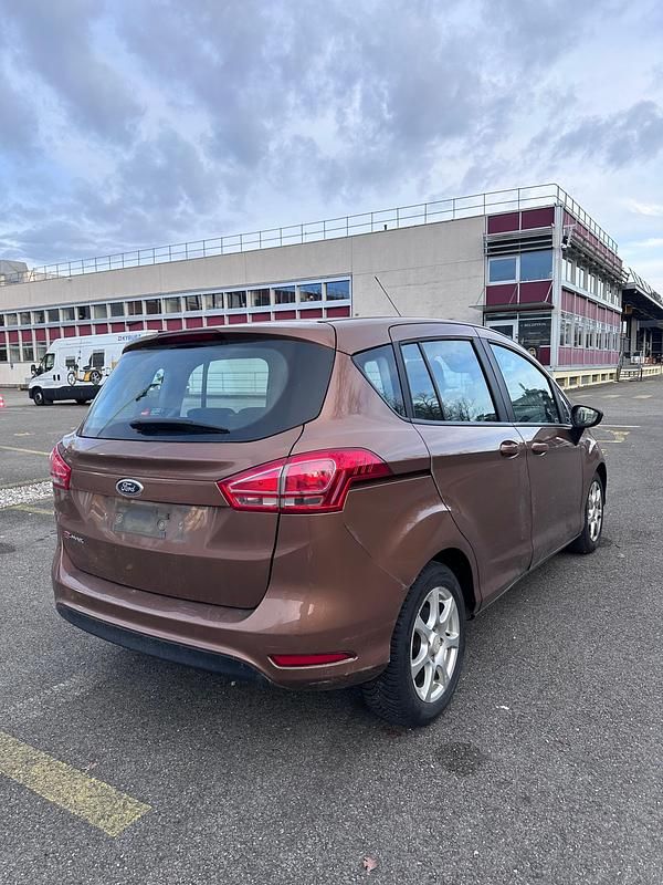 Gebraucht Ford B-MAX Titanium 105 PS (77 kW) 2013 Van / Kleinbus