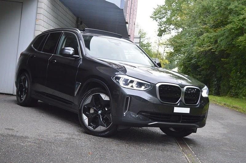 Gebraucht 2022 BMW iX3 Impressive SUV | CHF 25’800 (Superpreis) - Bild 1/4