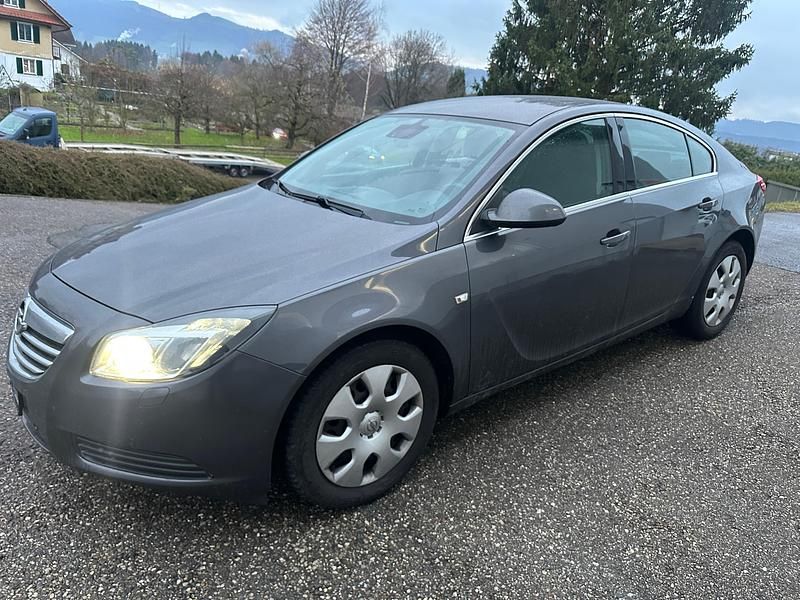 Gebraucht 2011 Opel Insignia Edition | CHF 2’700 (Fairer Preis) - Bild 1/4
