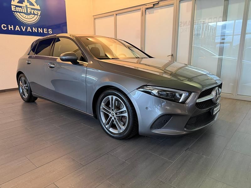Gebraucht Mercedes A220 Style 190 PS (139 kW) 2019 Grau Limousine